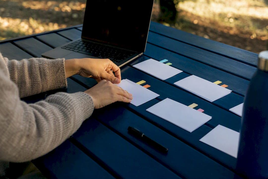 A RACI Matrix for Freelancers: Locking Down Client Approvals