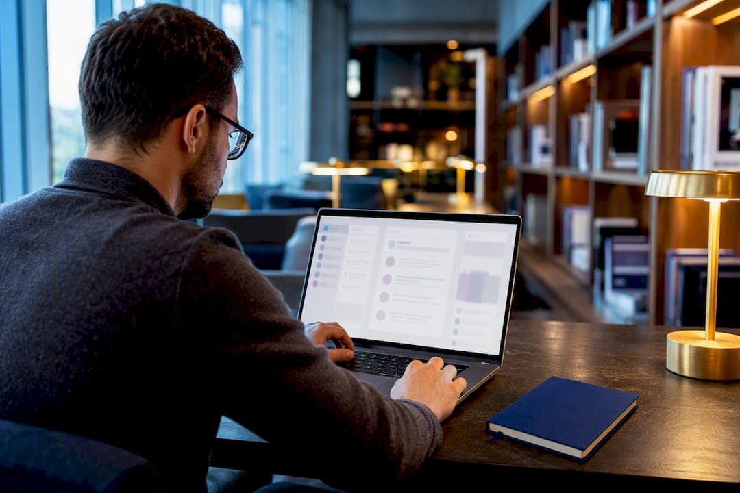 Freelance PMs: Vet PM Communities and Start With a Paid Option
