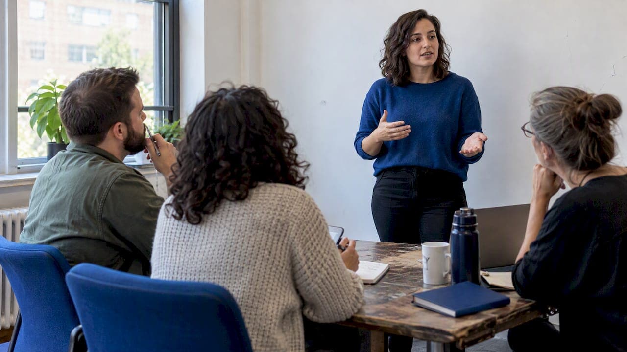 Launch Asynchronous Project Management in 4 Steps for Remote Teams