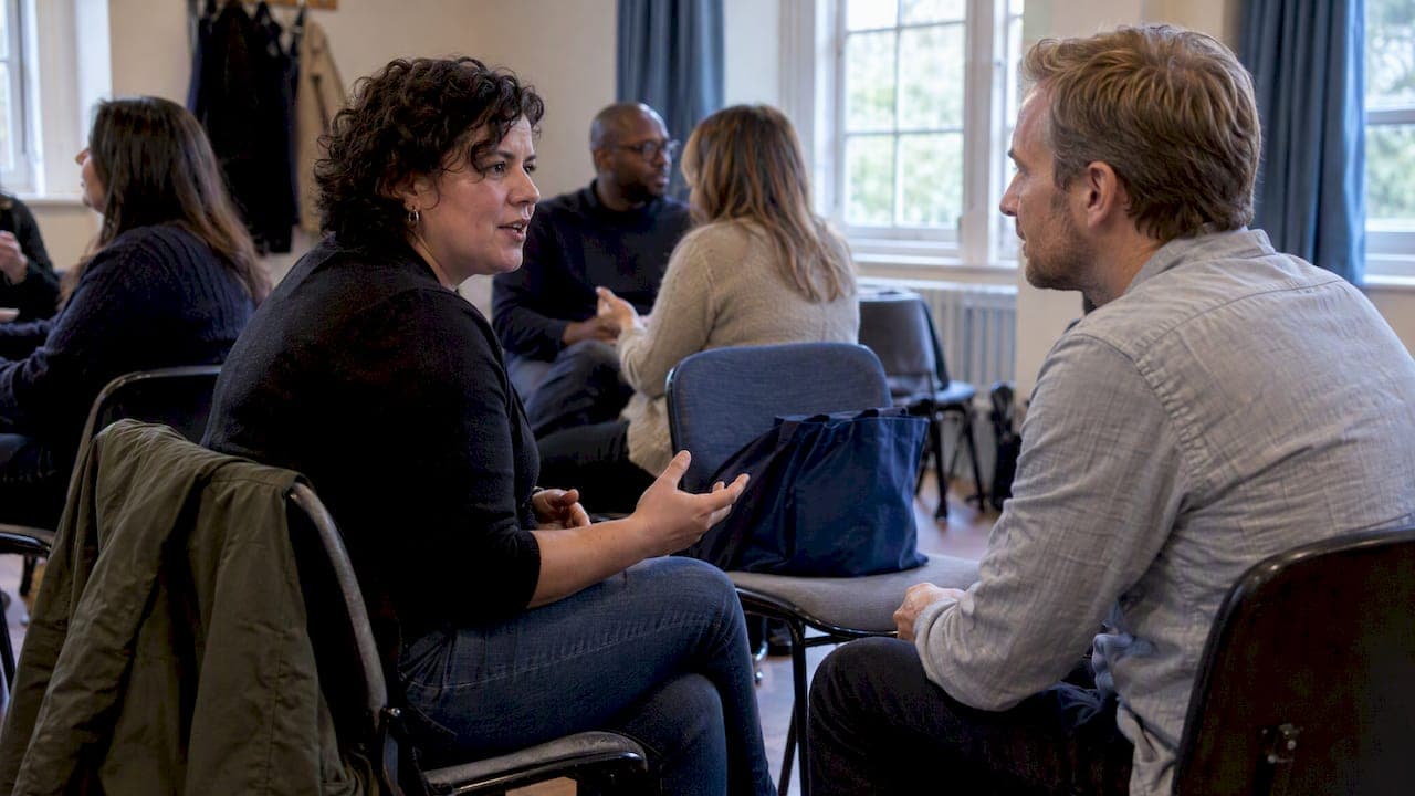 Freelance Consultant Networking: 30 Days Beyond Corporate Advice